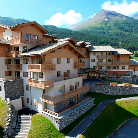 Appartement Spacieux 6 Personnes Au Pied Des Pistes Avec Wifi Et Parking - Fr-1-508-27 Lanslevillard